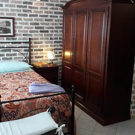Casa Ludo Apartment *